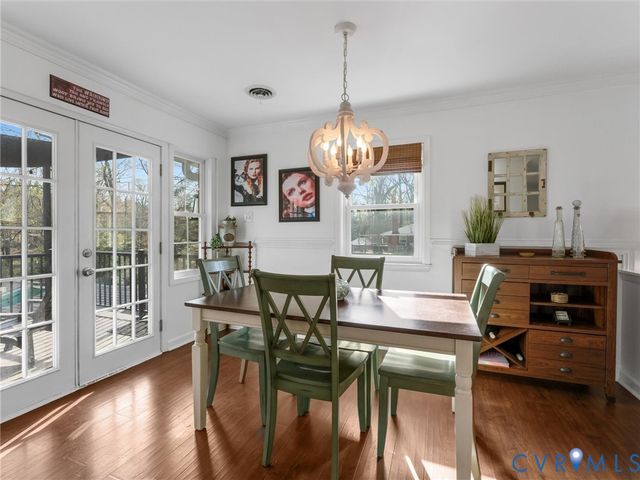 5823 Stanbrook Dr, North Chesterfield, VA 23234