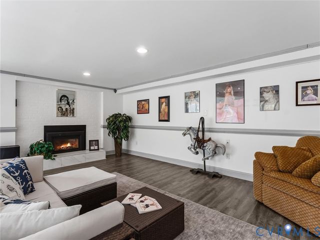 5823 Stanbrook Dr, North Chesterfield, VA 23234