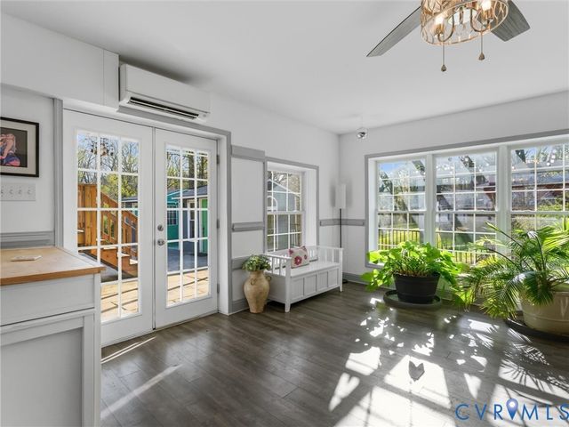 5823 Stanbrook Dr, North Chesterfield, VA 23234