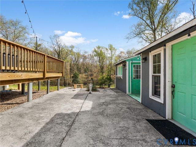 5823 Stanbrook Dr, North Chesterfield, VA 23234