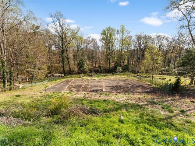 5823 Stanbrook Dr, North Chesterfield, VA 23234