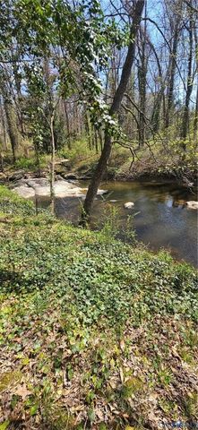 5823 Stanbrook Dr, North Chesterfield, VA 23234