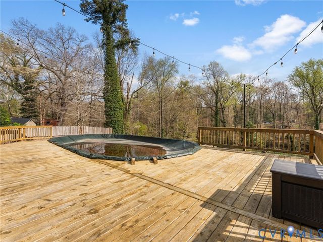 5823 Stanbrook Dr, North Chesterfield, VA 23234