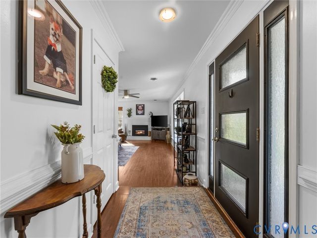 5823 Stanbrook Dr, North Chesterfield, VA 23234