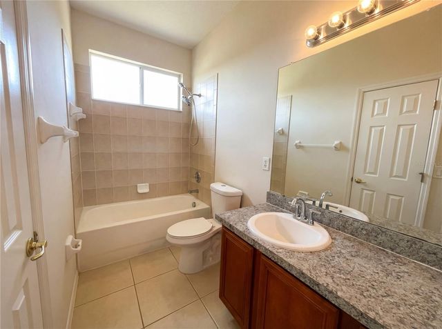 18010 JAVA ISLE DRIVE, Tampa, FL 33647