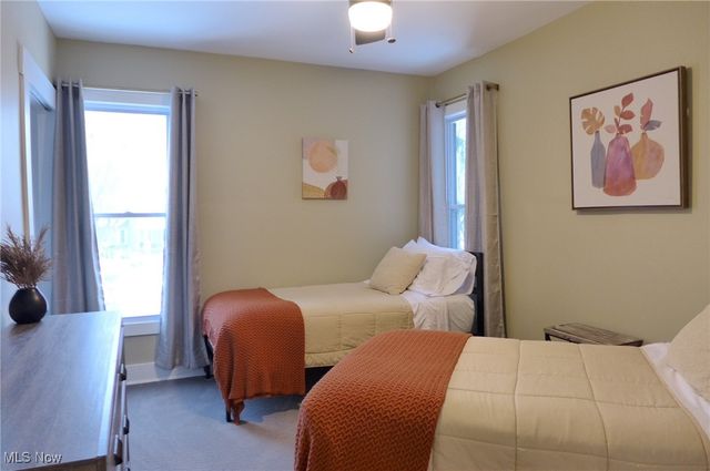 1376 W 74th Street, Cleveland, OH 44102