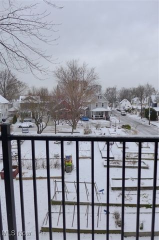 1376 W 74th Street, Cleveland, OH 44102