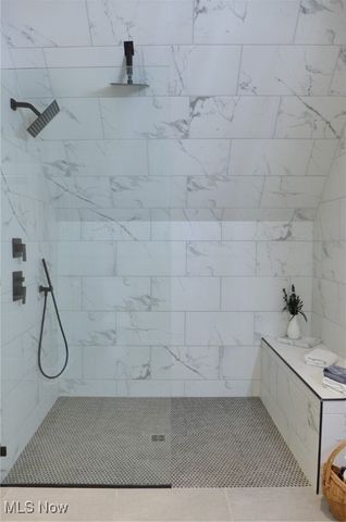 1376 W 74th Street, Cleveland, OH 44102