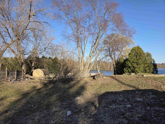 505 Dewey Avenue, Watertown, WI 53094