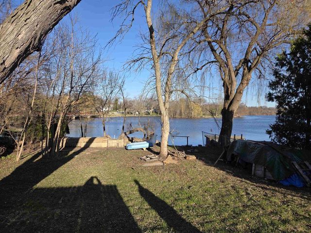 505 Dewey Avenue, Watertown, WI 53094