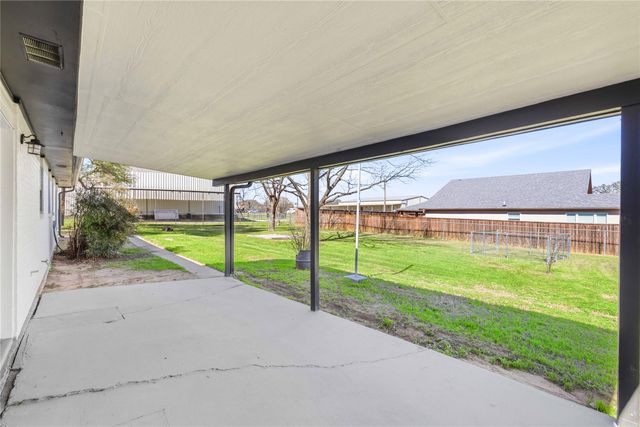 102 James Boulevard, Early, TX 76802