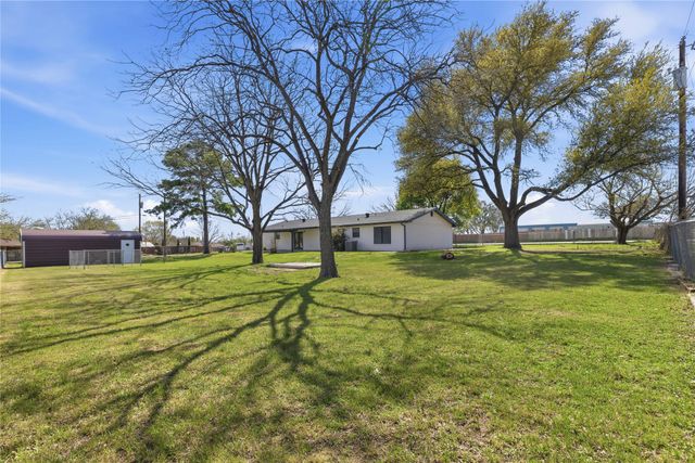 102 James Boulevard, Early, TX 76802