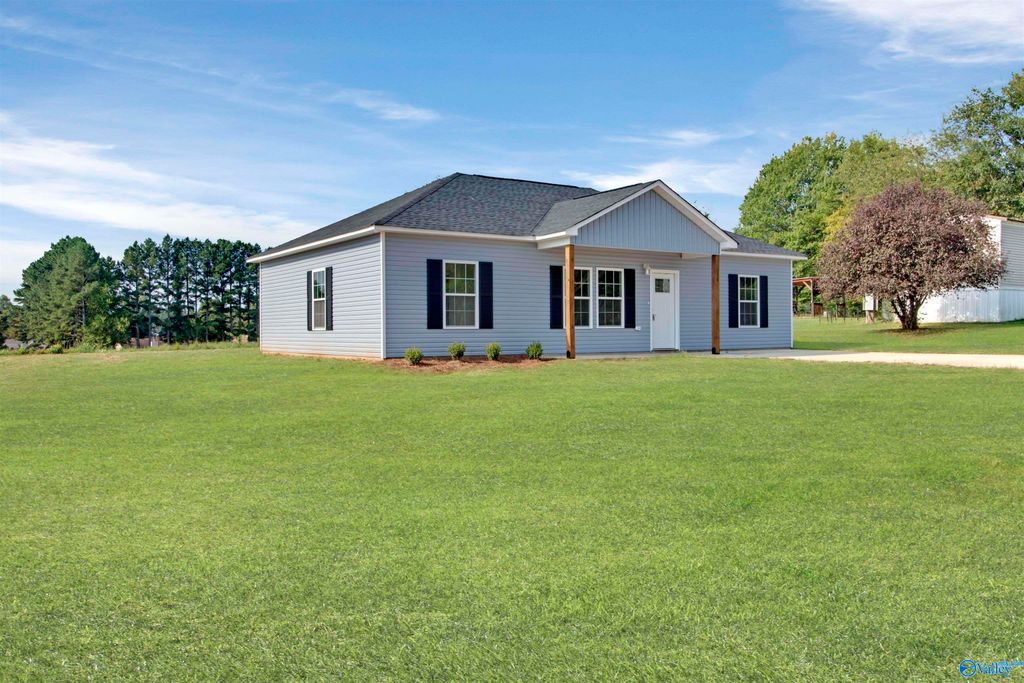 158 Green Road, New Market, AL 35751