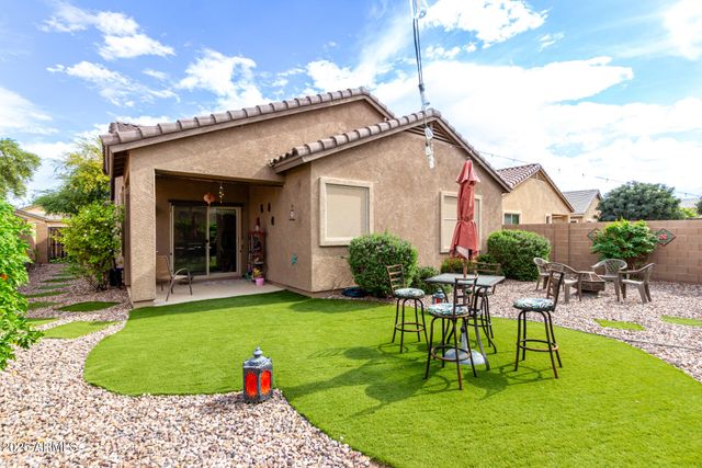 28734 N COYOTE CREEK Road, San Tan Valley, AZ 85143