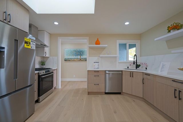 922 Iris Avenue, Sunnyvale, CA 94086