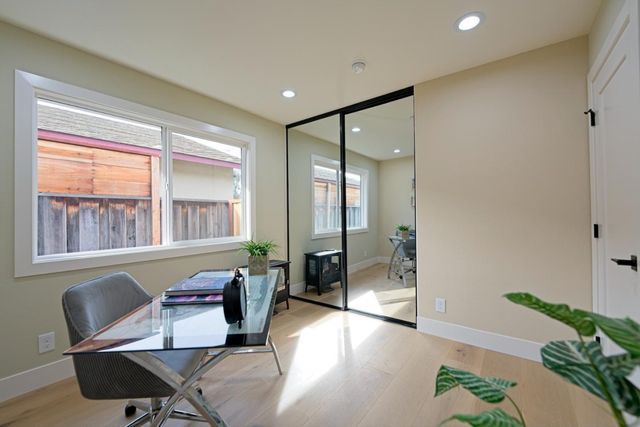 922 Iris Avenue, Sunnyvale, CA 94086