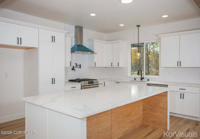 10391 E Arkose Peak Drive, Palmer, AK 99645