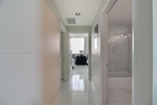 253 NE 2nd St 3702, Miami, FL 33132