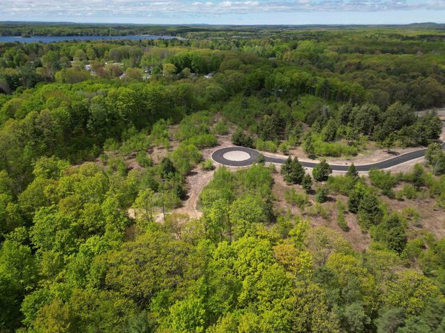 8762 Hemlock Hill Drive, Traverse City, MI 49685