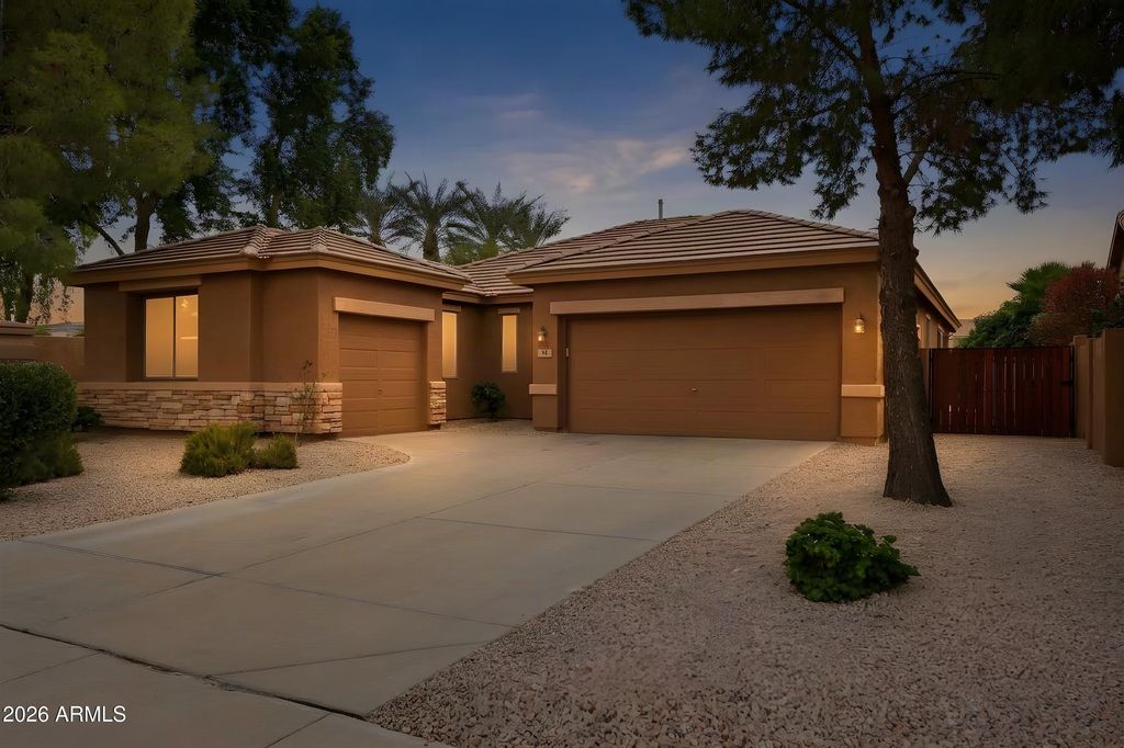 85 W GOLDFINCH Way, Chandler, AZ 85286 — exterior