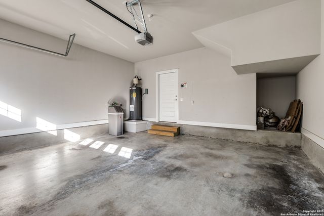 1511 E Sandalwood Ln Unit 14, San Antonio, TX 78209