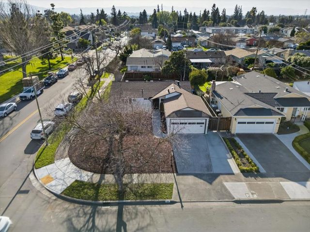 251 Pennyhill Drive, San Jose, CA 95127