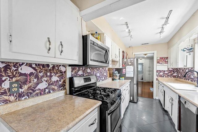 102 NE 22nd Street, Delray Beach, FL 33444