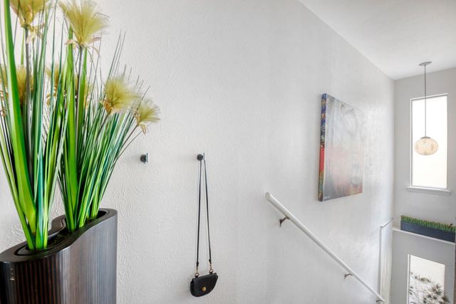 6718 Silvermine DR 1004, Austin, TX 78736