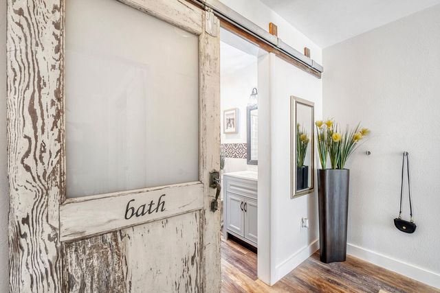 6718 Silvermine DR 1004, Austin, TX 78736