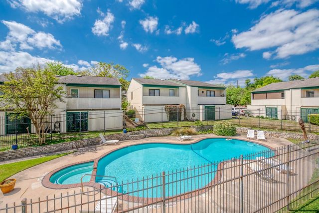 6718 Silvermine DR 1004, Austin, TX 78736