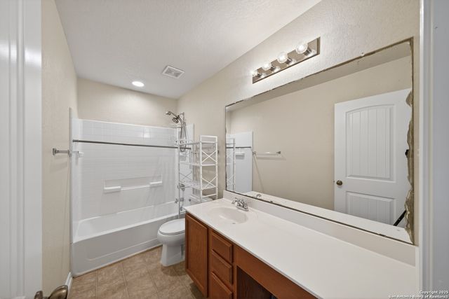 6037 SCENIC LINKS, Schertz, TX 78108