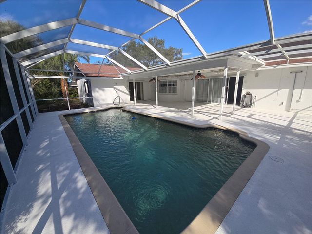 1008 CIMARRON CIR, Bradenton, FL 34209