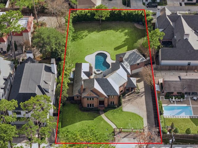 37 E Broad Oaks, Houston, TX 77056