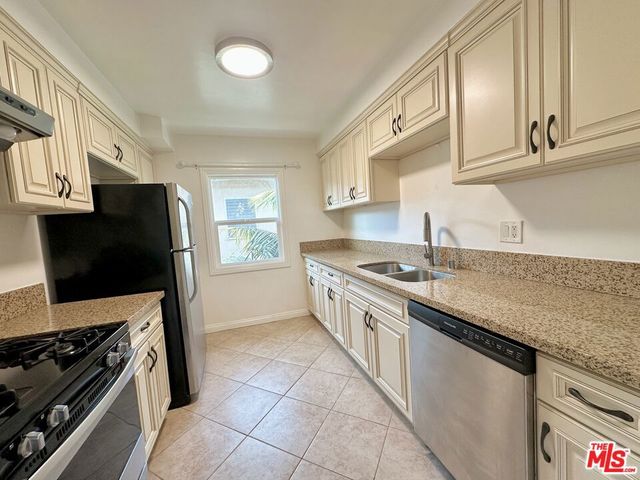 1114 S Sherbourne Drive 5, Los Angeles, CA 90035