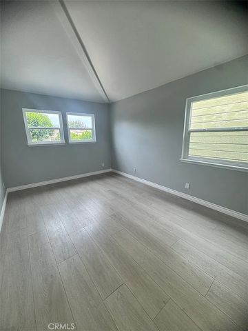 14726 Tupper, Panorama City, CA 91402