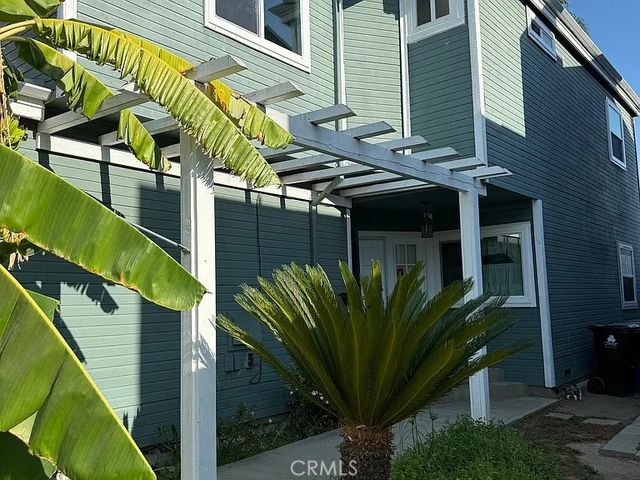 14726 Tupper, Panorama City, CA 91402