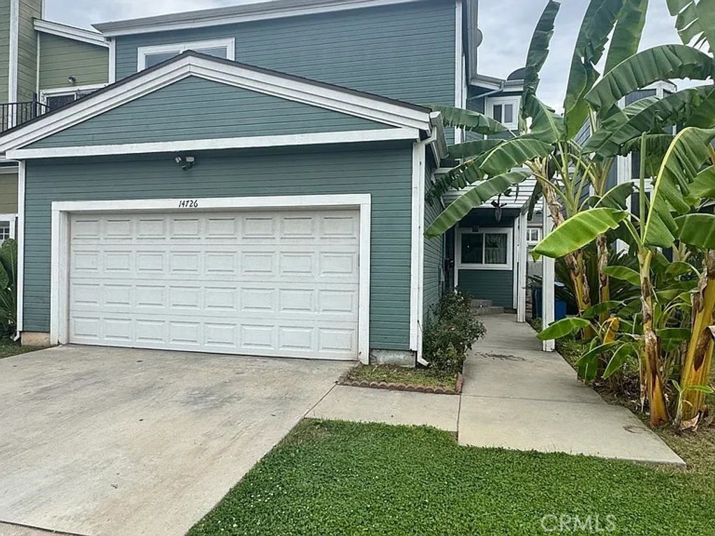 14726 Tupper, Panorama City, CA 91402