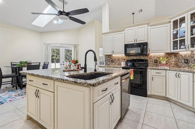 64 LAKE DIAMOND BOULEVARD, Ocala, FL 34472