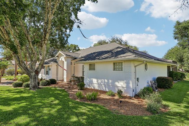 64 LAKE DIAMOND BOULEVARD, Ocala, FL 34472