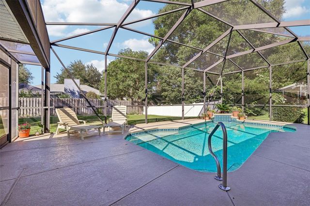 64 LAKE DIAMOND BOULEVARD, Ocala, FL 34472