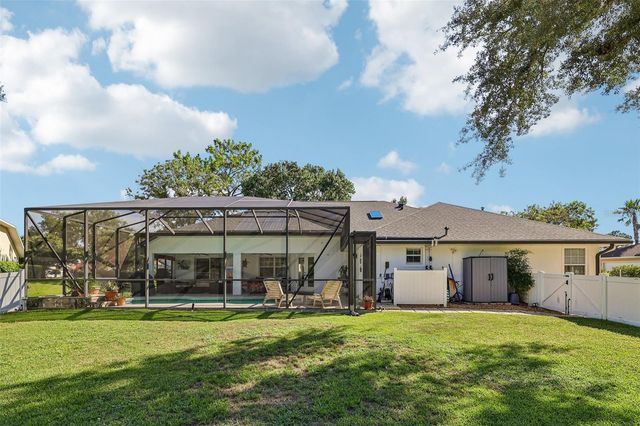 64 LAKE DIAMOND BOULEVARD, Ocala, FL 34472