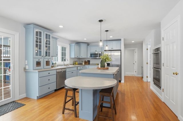 28 Sewell Street, Shrewsbury, MA 01545