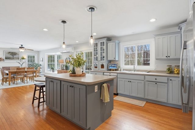 28 Sewell Street, Shrewsbury, MA 01545