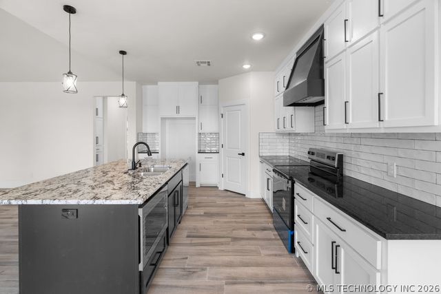 13183 Whimsical Lane, Kingston, OK 73439