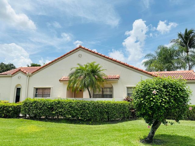 5851 PARKWALK Circle W, Boynton Beach, FL 33472