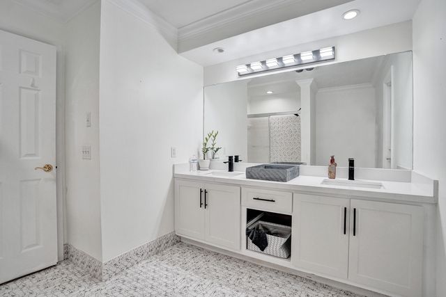 1852 NW 82ND Avenue, Coral Springs, FL 33071