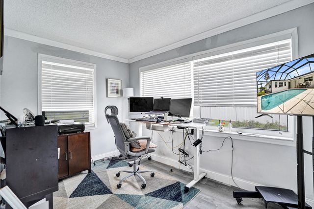 1852 NW 82ND Avenue, Coral Springs, FL 33071
