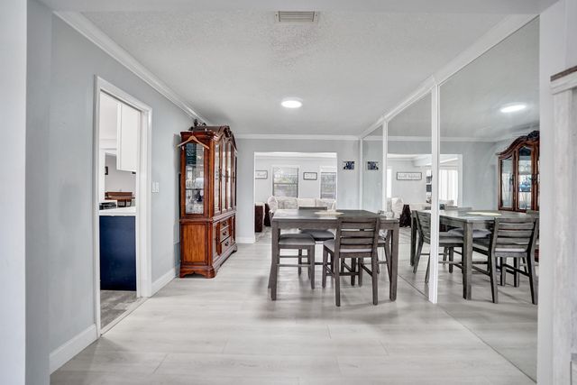 1852 NW 82ND Avenue, Coral Springs, FL 33071