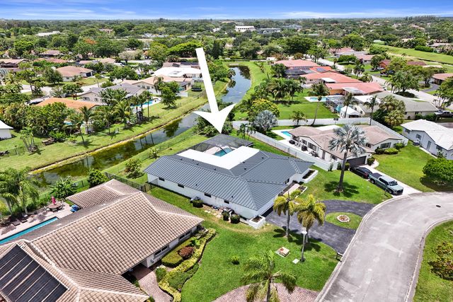 1852 NW 82ND Avenue, Coral Springs, FL 33071