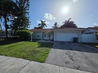 20334 SW 131st Ct, Miami, FL 33177
